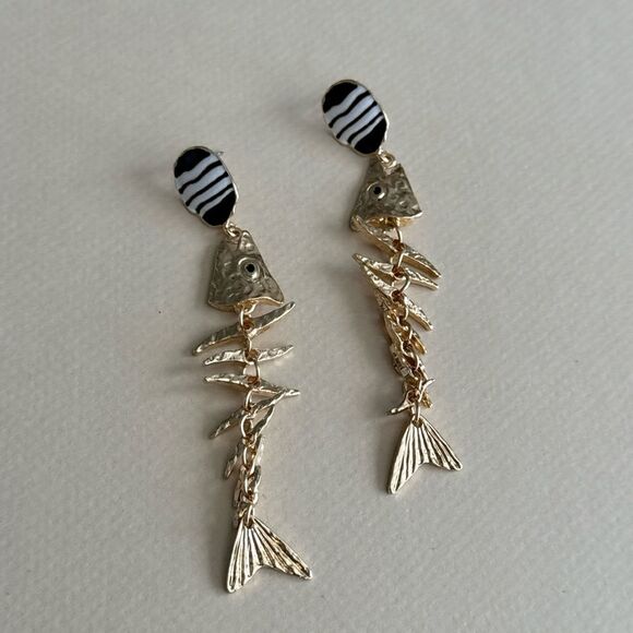 Fishbone Drop Earrings #1738 - Picture 2 of 3